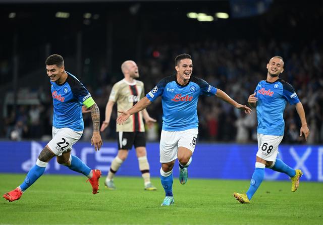 佛罗伦萨主场大捷，那不勒斯豪取胜利