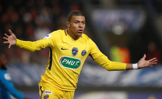 法国队横扫英格兰队，许昕刷新纪录