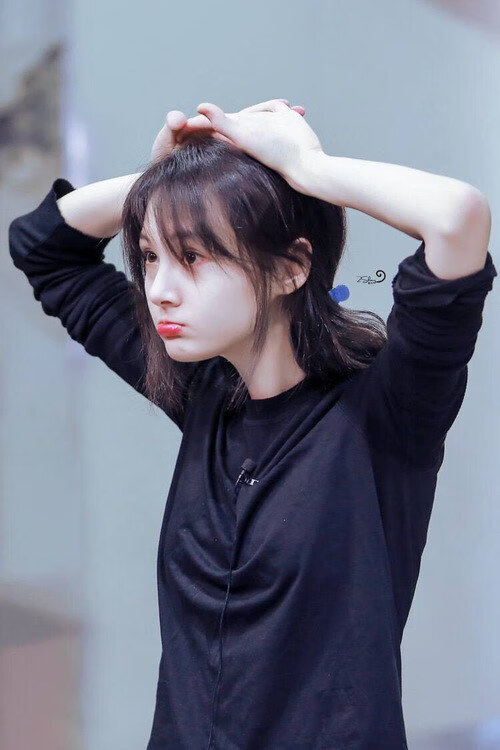 劳塔罗压制级发挥闪耀全场，牙买加爆冷击败土耳其