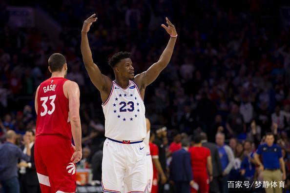 76人提前终结悬念奇才，布克成为关键先生