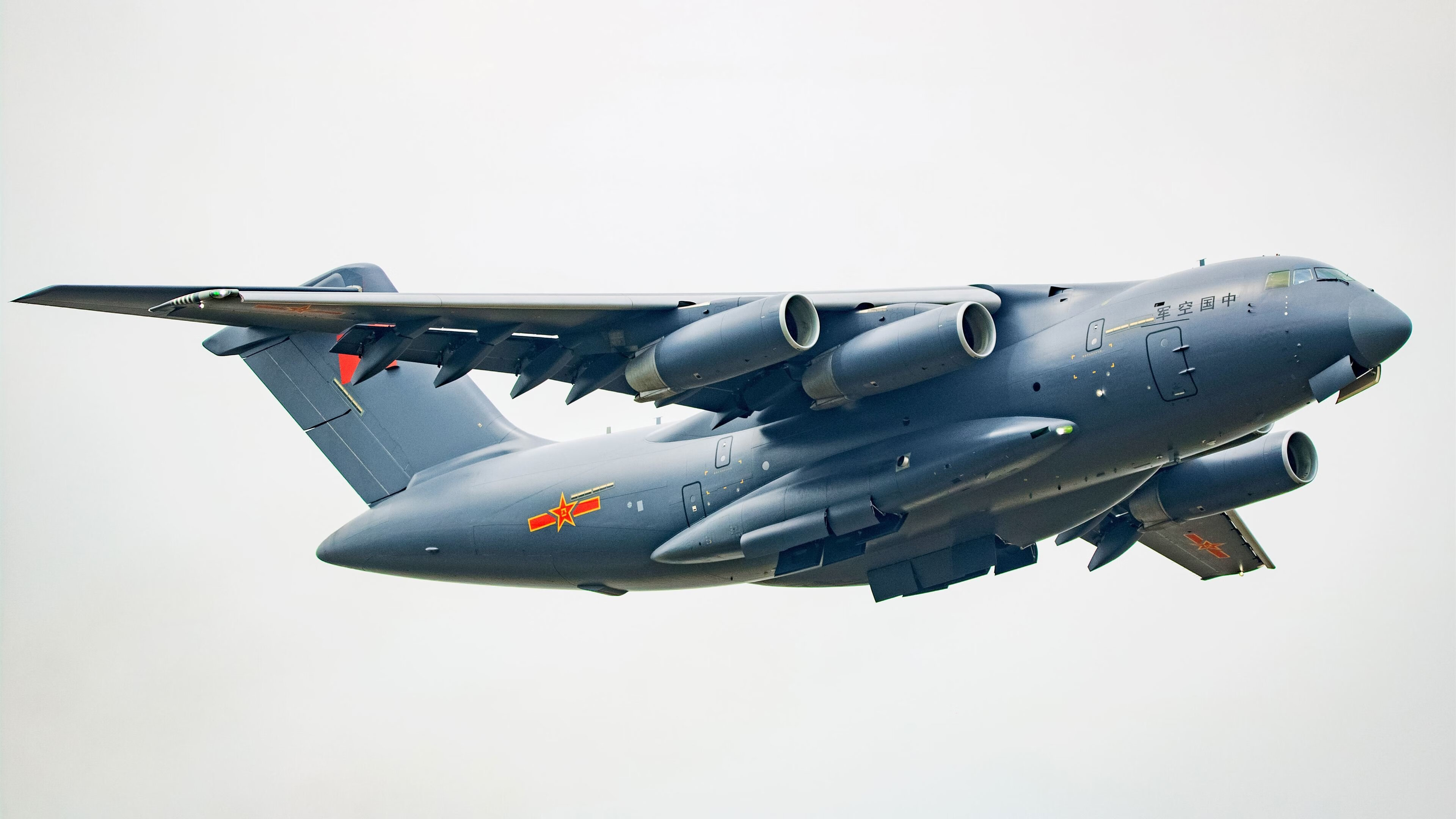 吉林队强压火箭，德罗赞存在感拉满，一场跨洋篮球对决的激情之夜