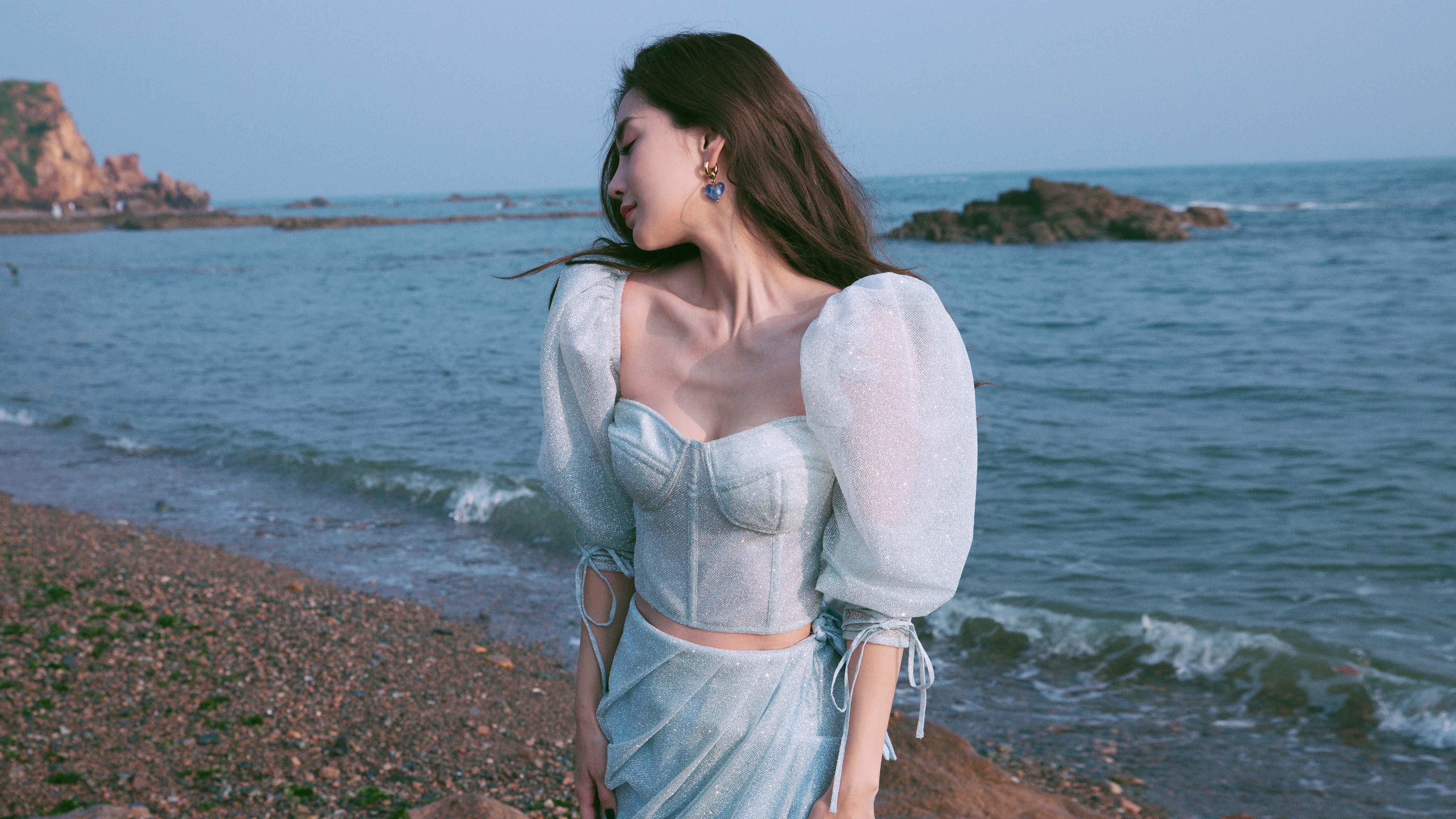 魔术血拼深圳队，哈登关键一锤定音